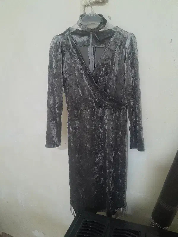 لباس مجلسی|لباس|چناران, |دیوار