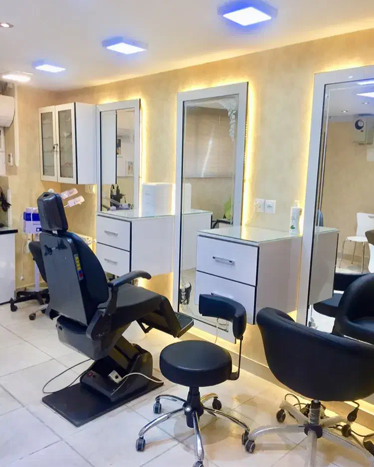 اجاره صندلی در سالن زیبایی|آرایشگاه و سالن‌های زیبایی|رشت, دیلمان|دیوار