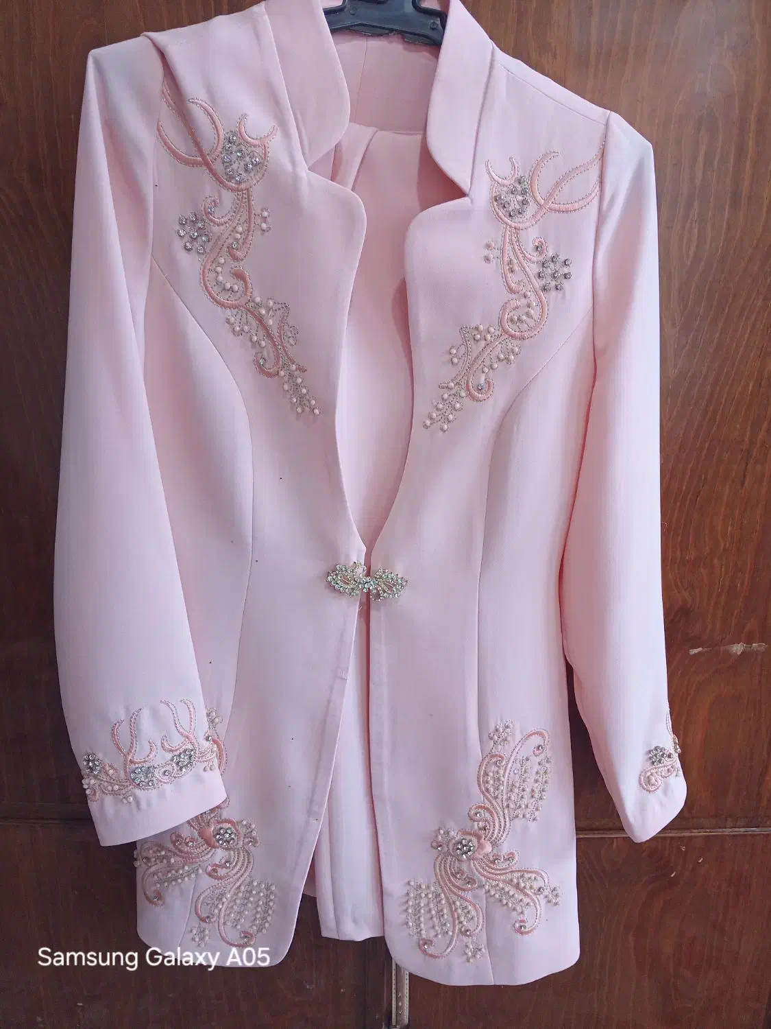 قیمت مقطوع  ..|لباس|گرگان, |دیوار