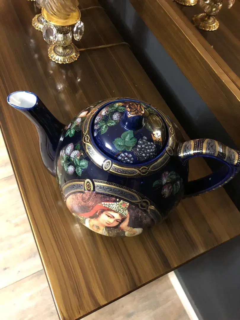 قوری چینی انتیک المانی|کلکسیون اشیاء عتیقه|تهران, حشمتیه|دیوار