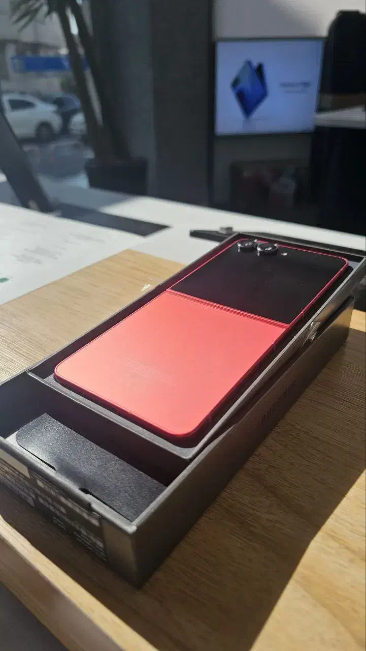 Z flip 7 256/12|موبایل|تهران, باغ فیض|دیوار