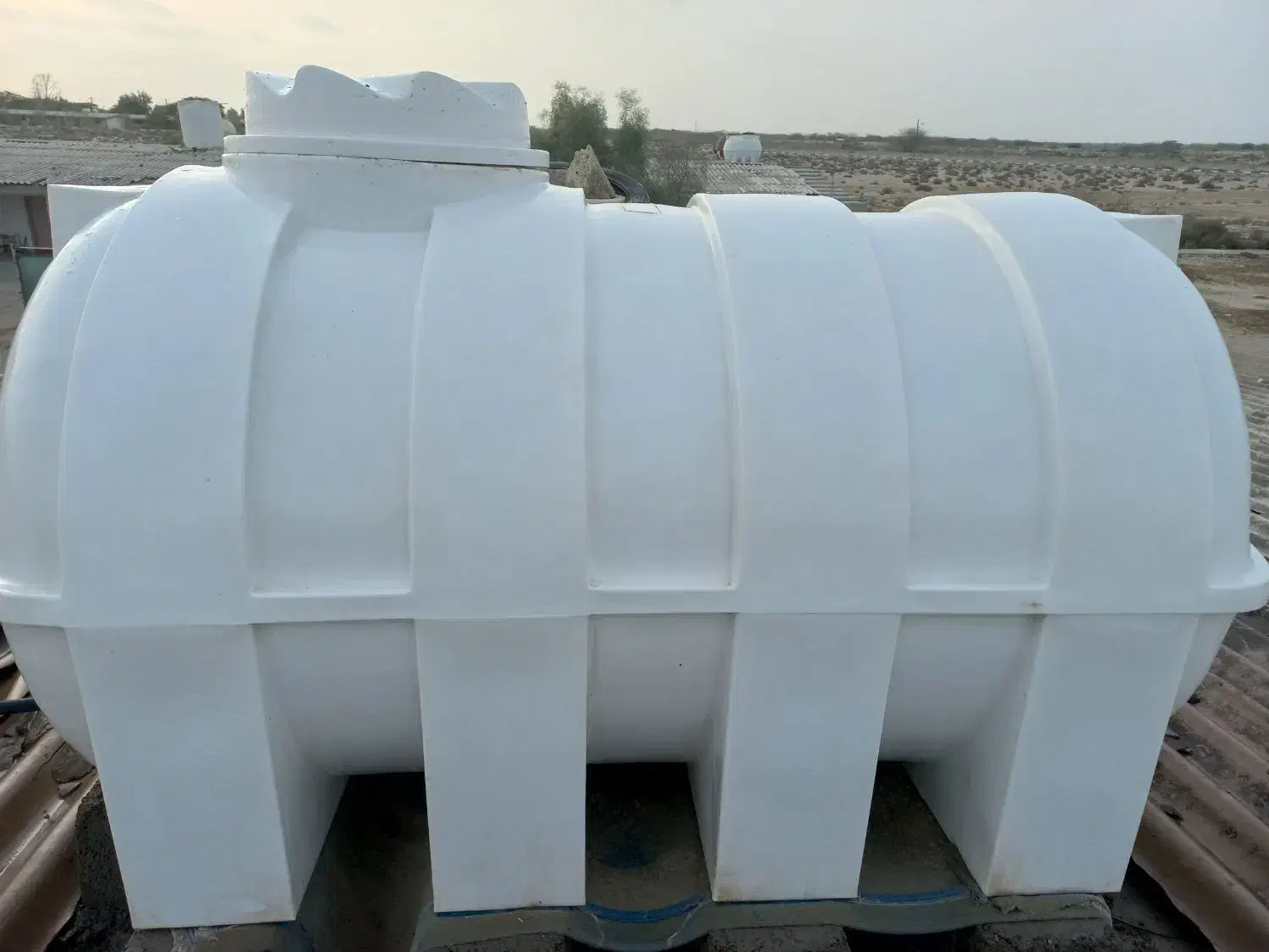 تانکر ۱۵۰۰تایی|مصالح و تجهیزات ساختمان|کنارک, |دیوار