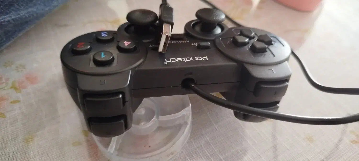 دسته بازی رایانه ای فوتبال|کنسول، بازی ویدئویی و آنلاین|شاهین دژ, |دیوار