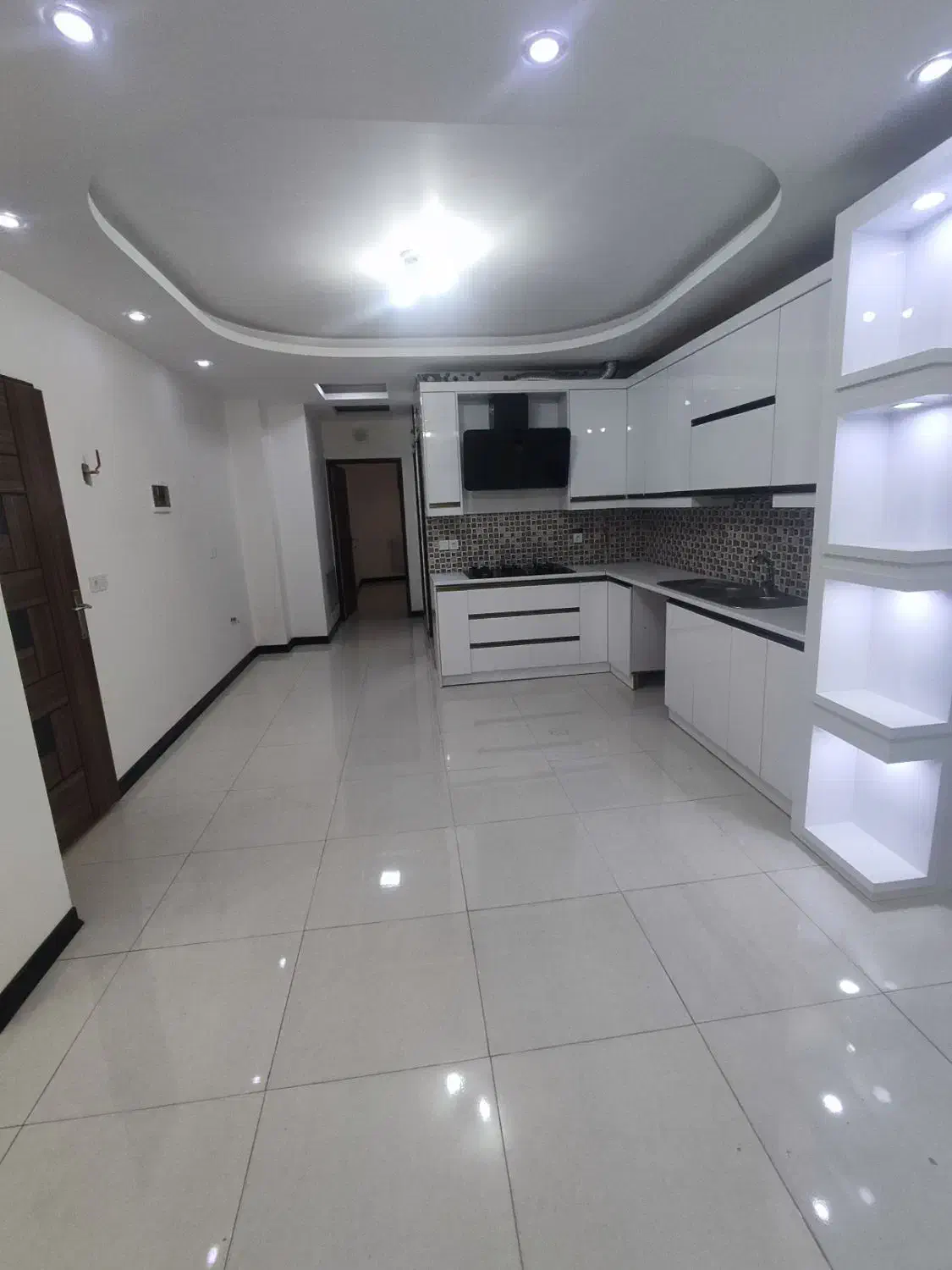 اجاره همکف یک خواب چهارصدستگاه|اجارهٔ آپارتمان|بروجن, |دیوار