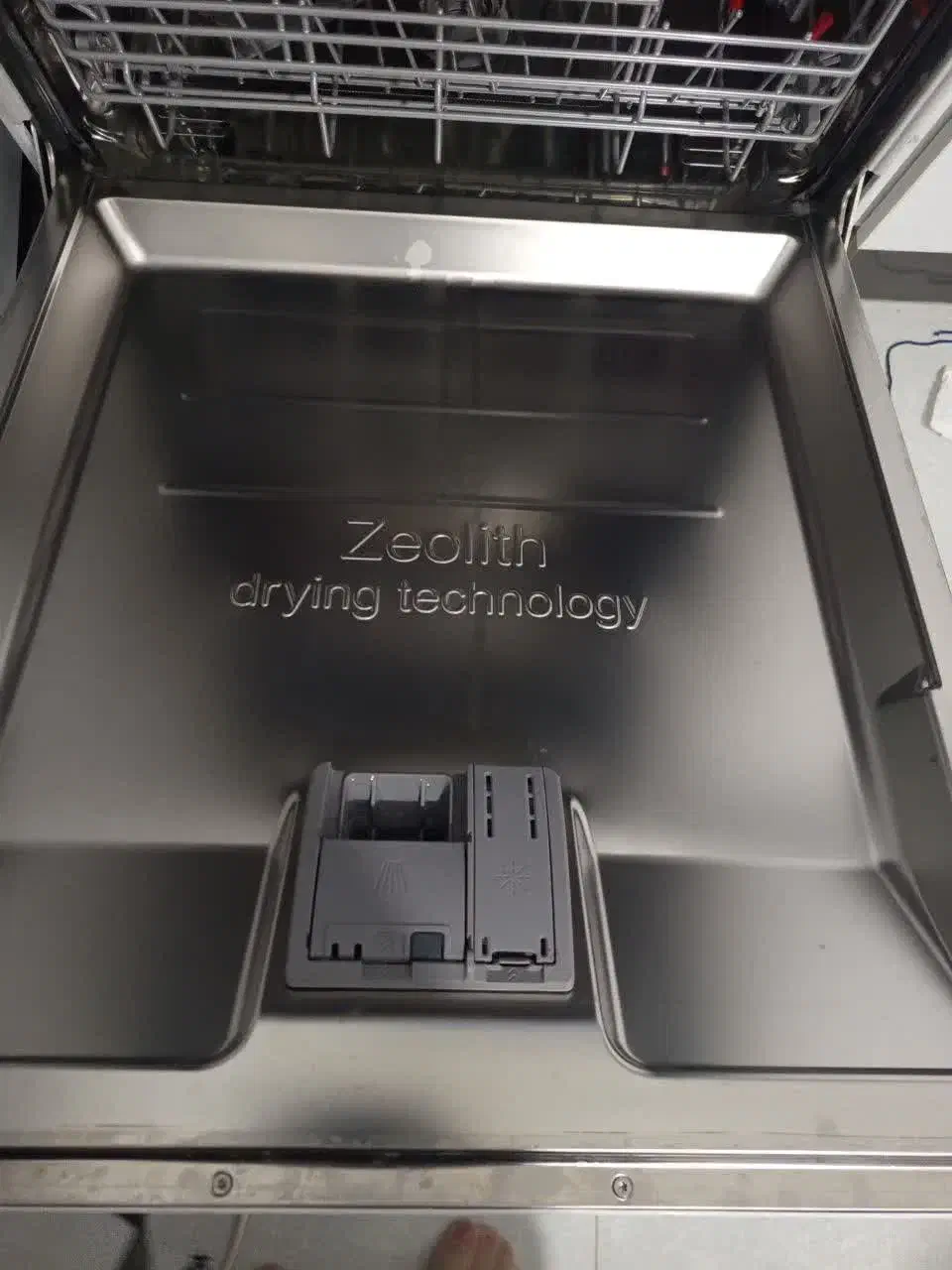 ماشین ظرفشویی|ماشین ظرفشویی|کنگاور, |دیوار