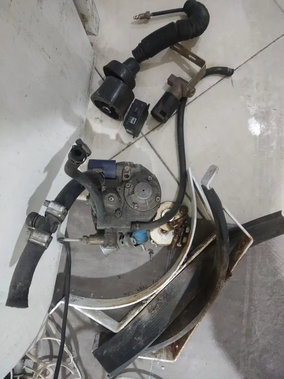 کپسول cng|قطعات یدکی و لوازم جانبی|قدس, شهرقدس|دیوار