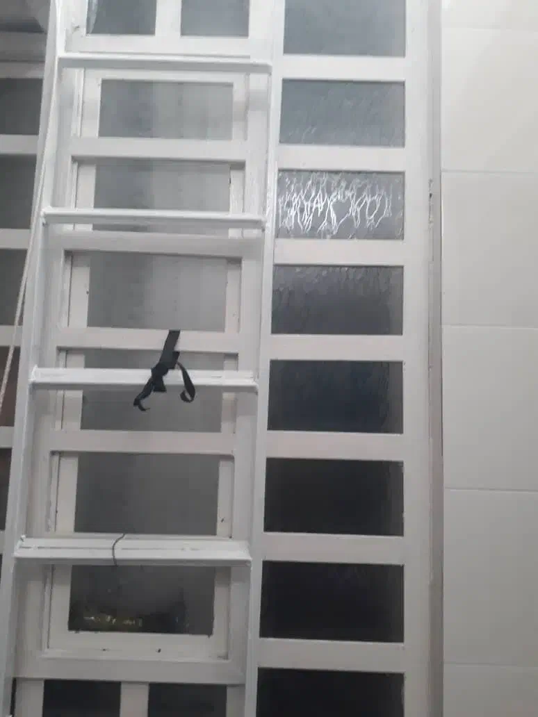 پله آهنی|مصالح و تجهیزات ساختمان|دهدشت, |دیوار