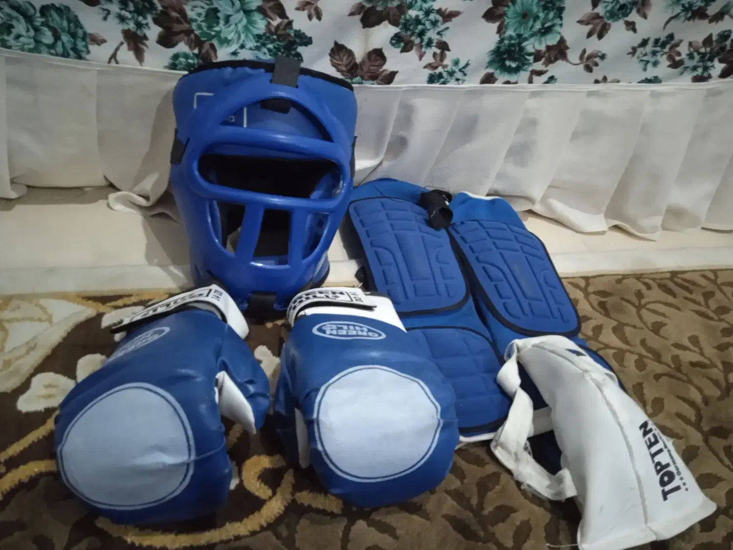 لوازم  جانبی دفاع شخصی|تجهیزات ورزشی|هشتگرد, مدرس|دیوار