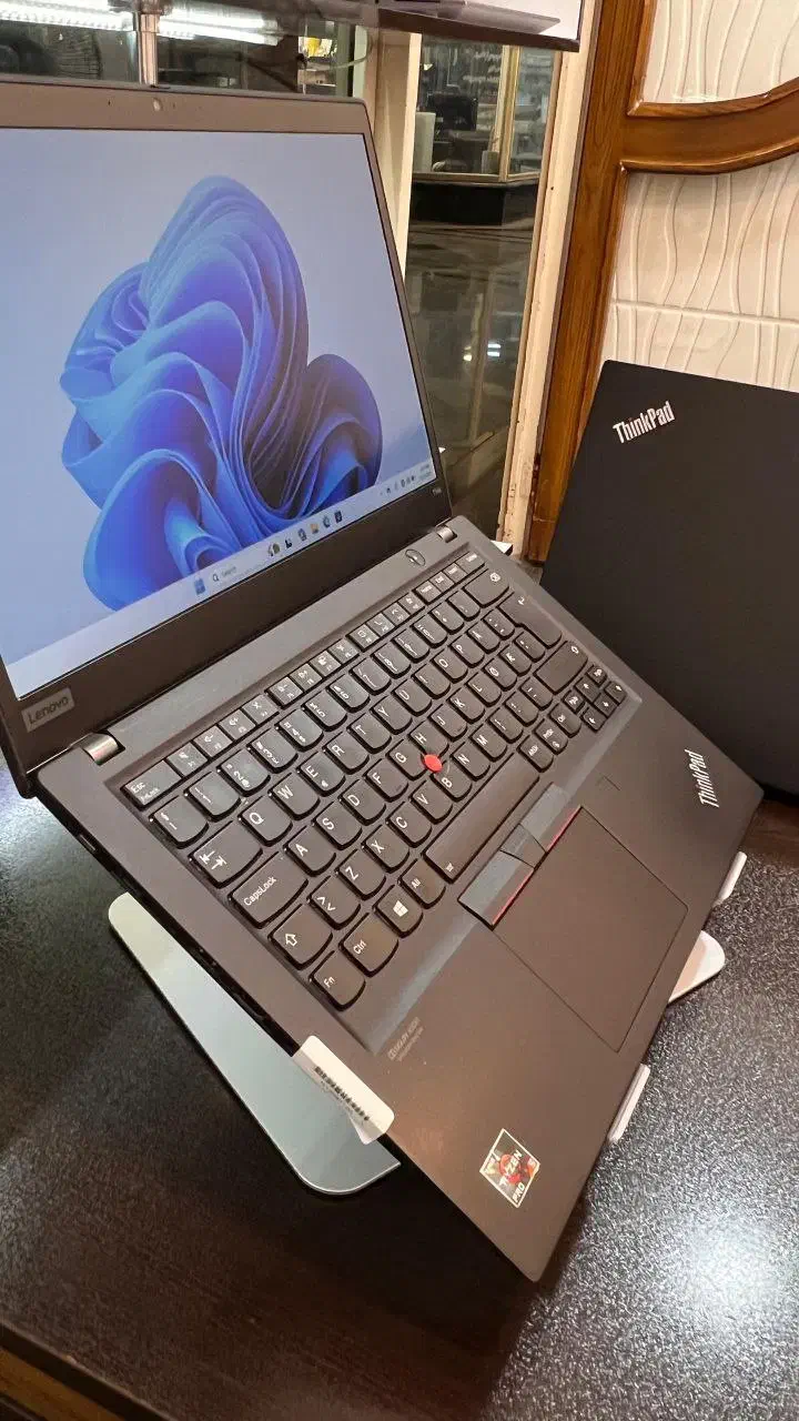 لپتاپ لنوو تینک پدبا رم ۱۶ Laptop Lenovo ThinkPad|رایانه همراه|تهران, فلسطین (میدان انقلاب)|دیوار