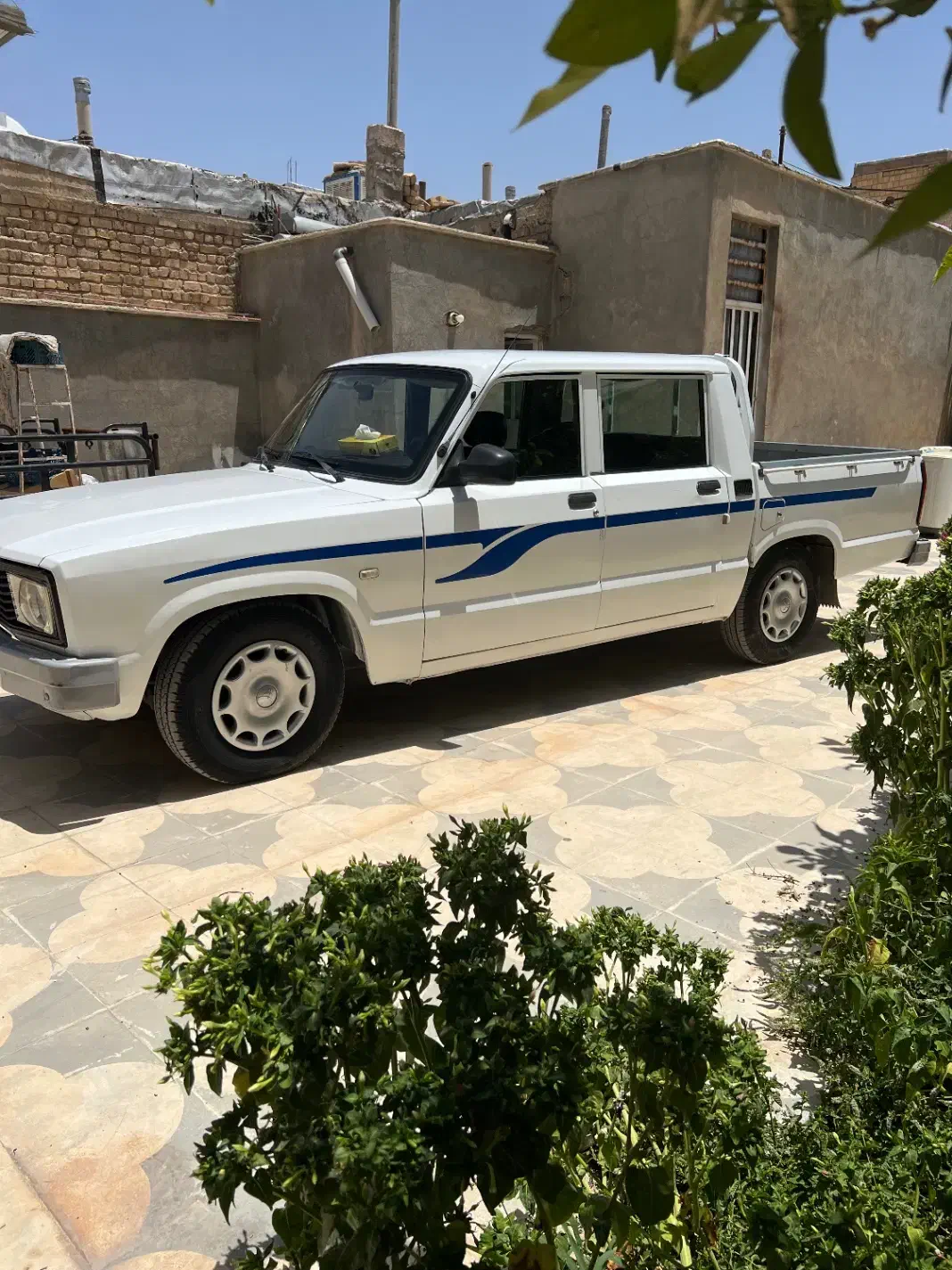 وانت و سواری|خودرو سواری و وانت|شیراز, میانرود|دیوار