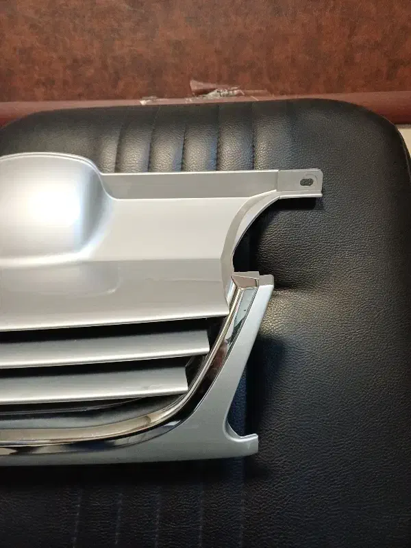 جلو پنجره|قطعات یدکی و لوازم جانبی|تهران, میدان ولیعصر|دیوار