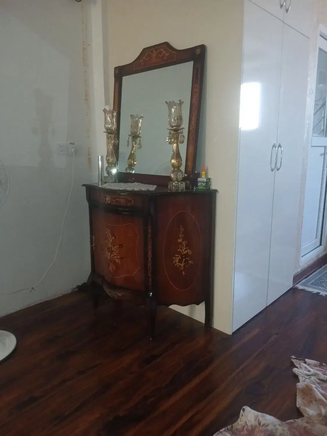 میز کنسول|بوفه، ویترین، کنسول|چهارباغ, |دیوار