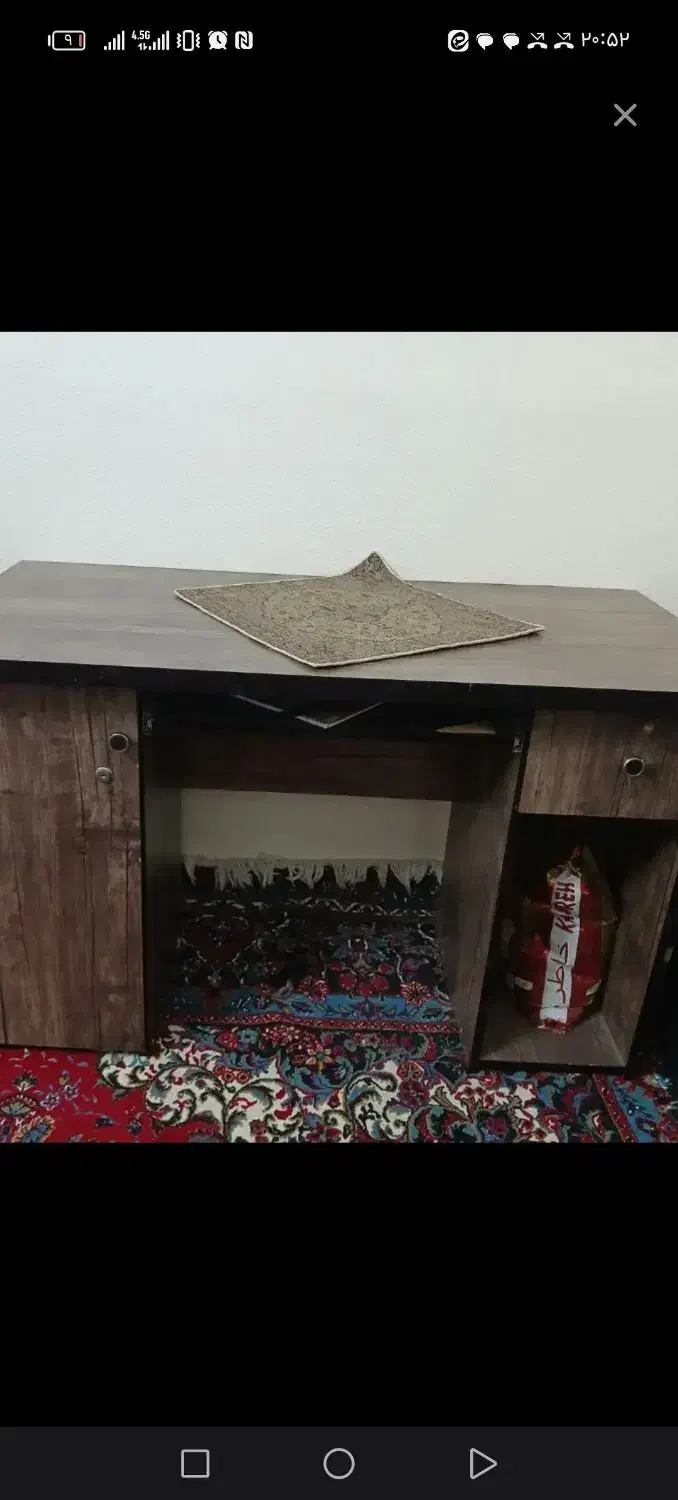میزکامپیوترویترین ودراوروآینه. قاب تابلوفرش.|میز تحریر و کامپیوتر|فولادشهر, مسکن مهر فولادشهر|دیوار