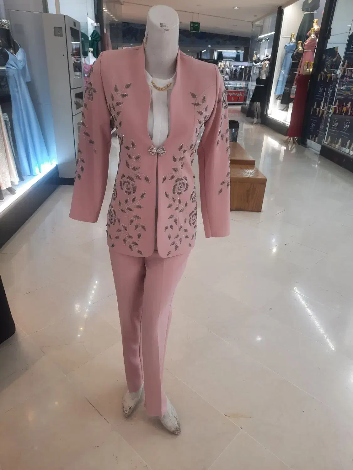 مانکن زنانه|فروشگاه و مغازه|مشهد, گلشور|دیوار