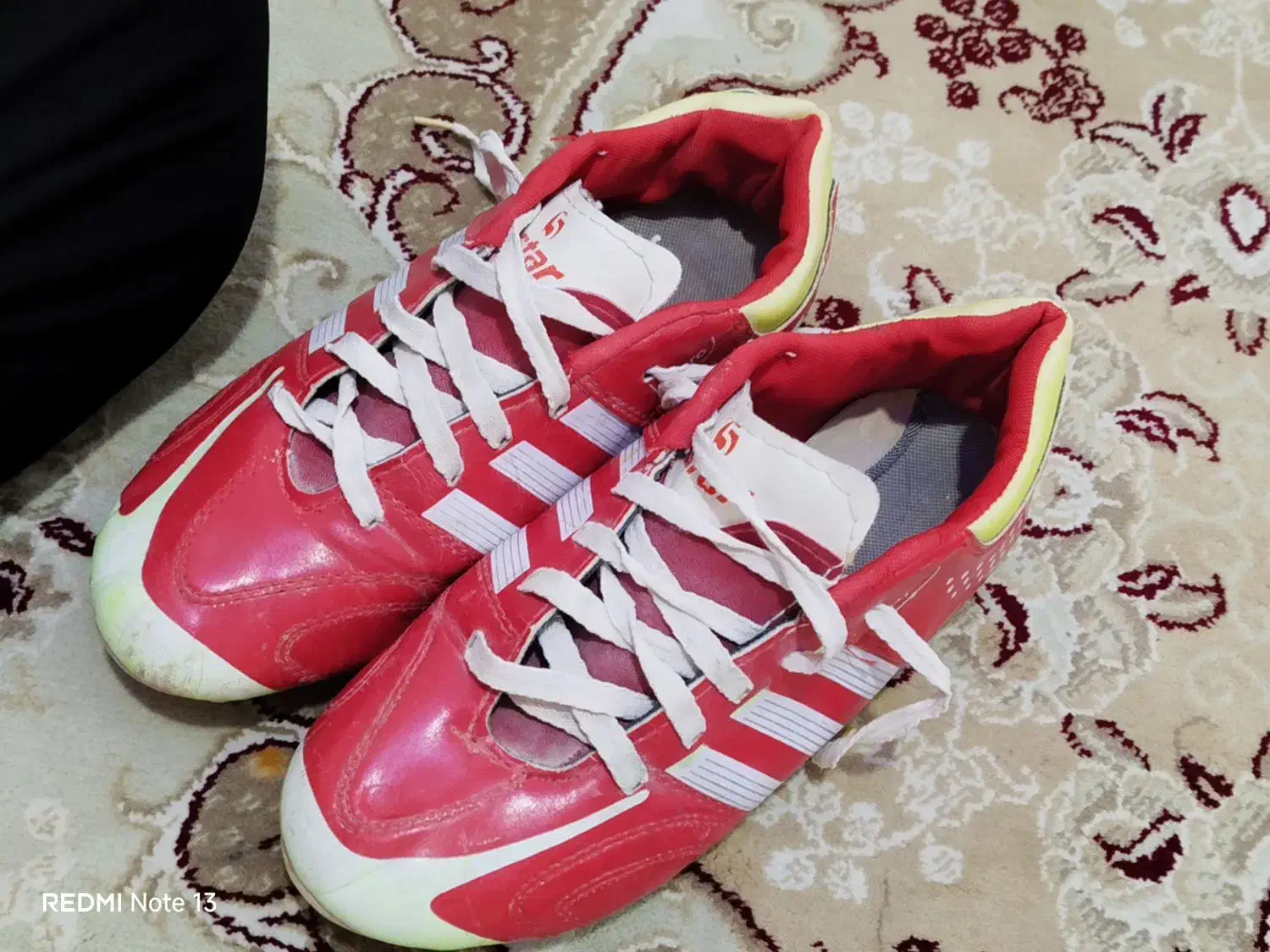 کفش فوتبال چمن|تجهیزات ورزشی|کوهدشت, |دیوار