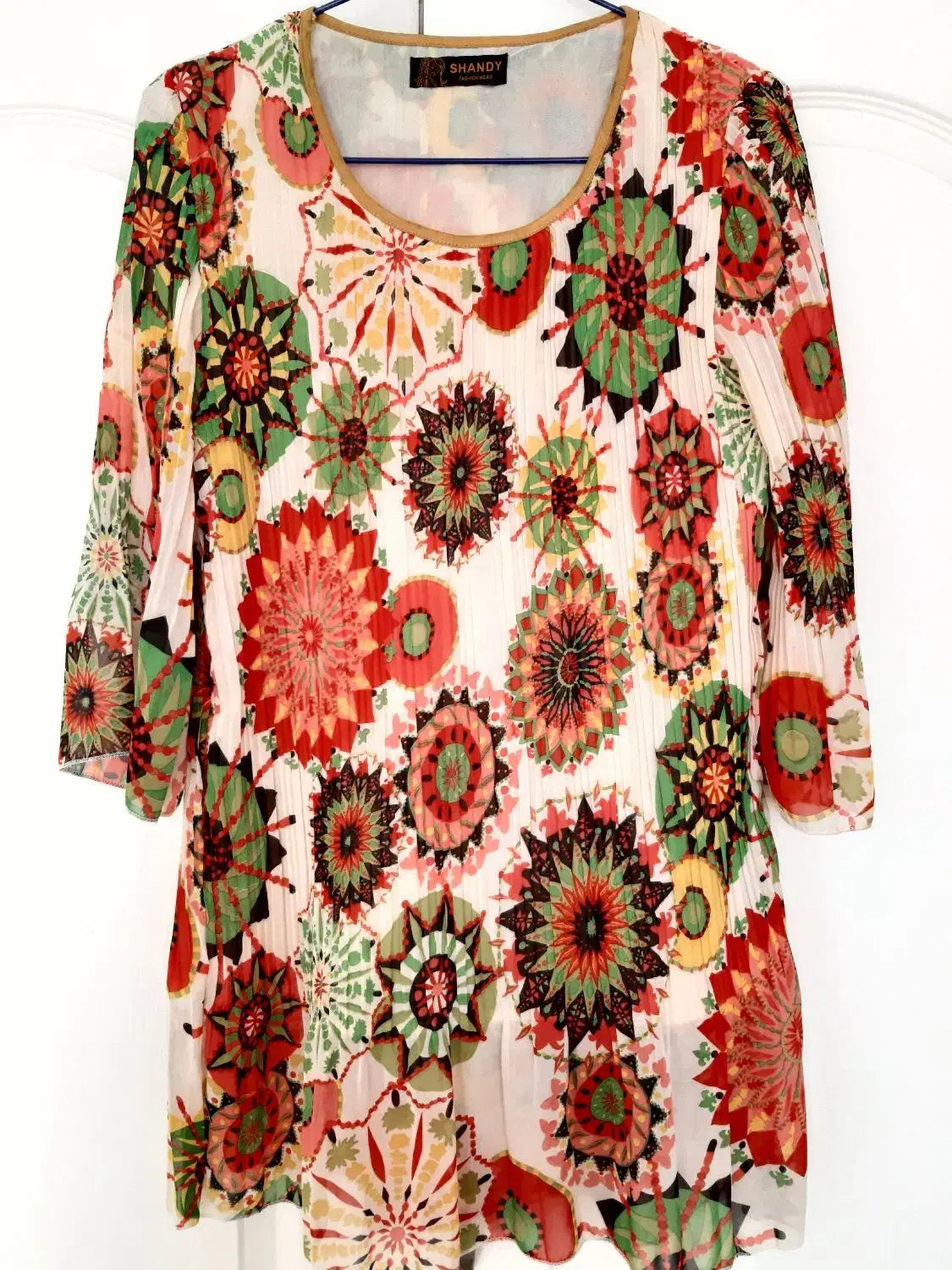 تعدادی البسه|حراج|تهران, زرکش|دیوار