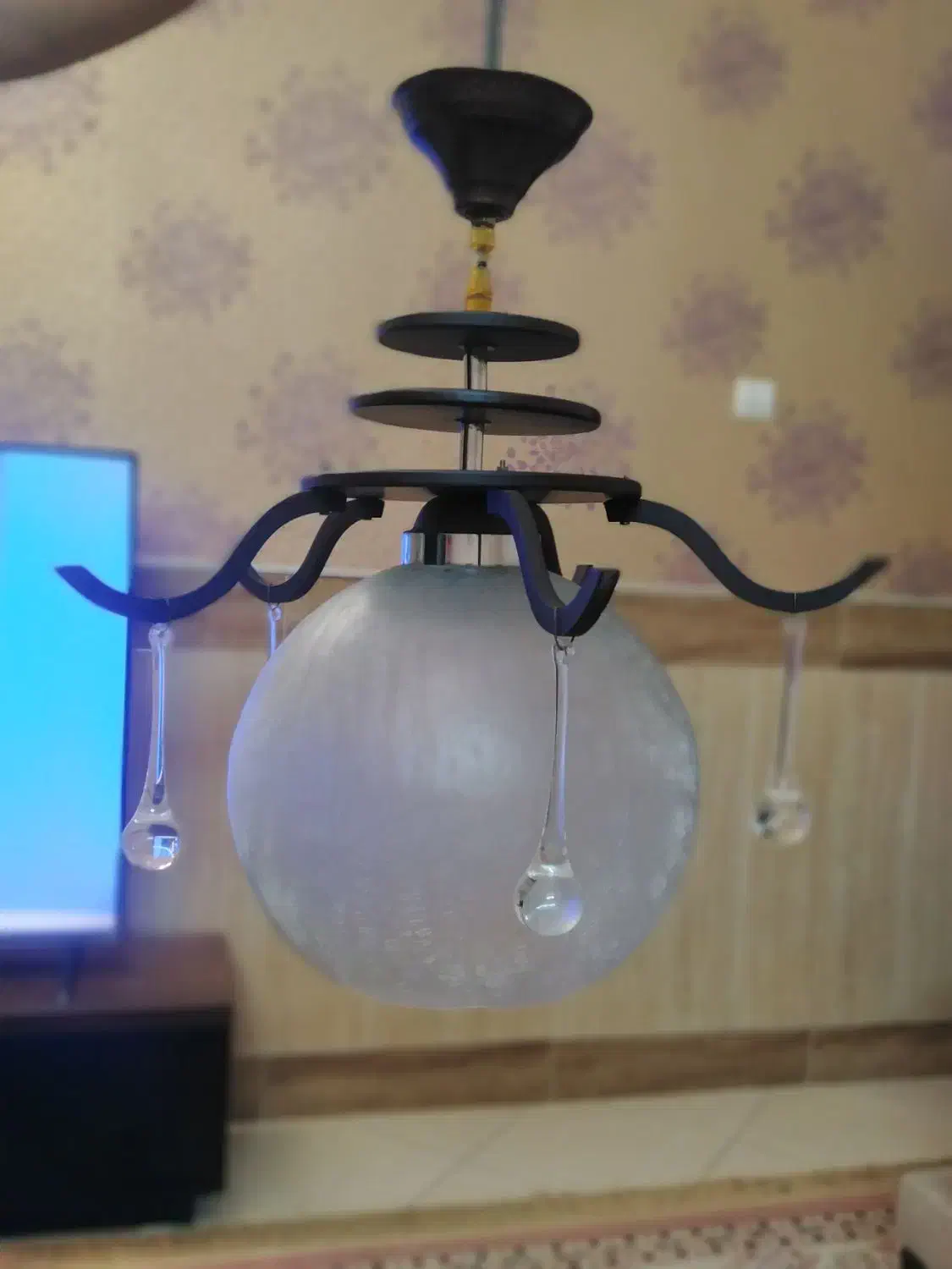 لوستر زیبا|لوستر و چراغ آویز|قم, نیروگاه|دیوار