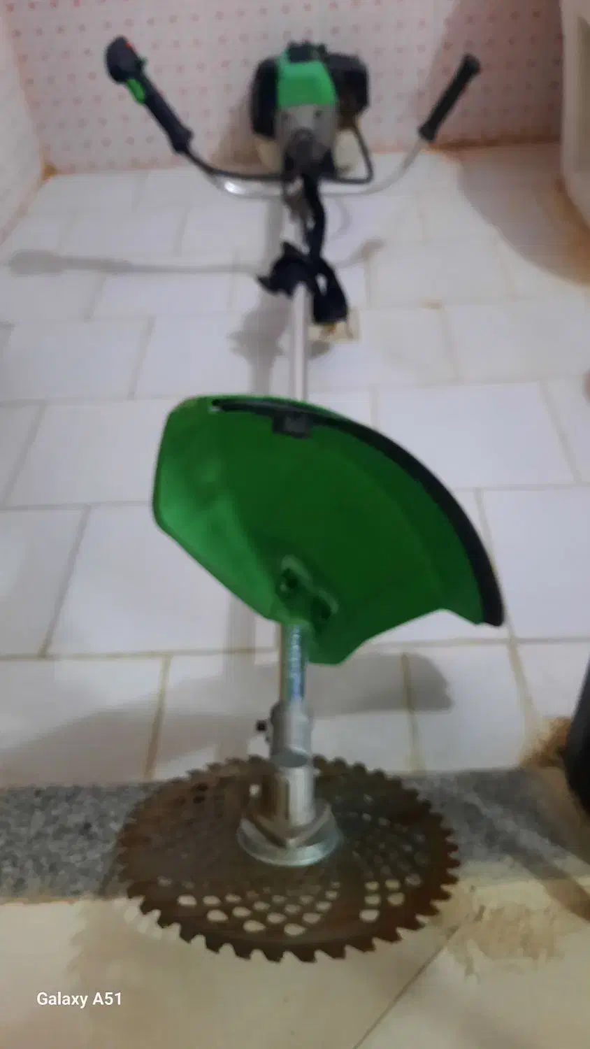 علف زن در حد|ابزارآلات|مشهد, شهرک ابوذر|دیوار