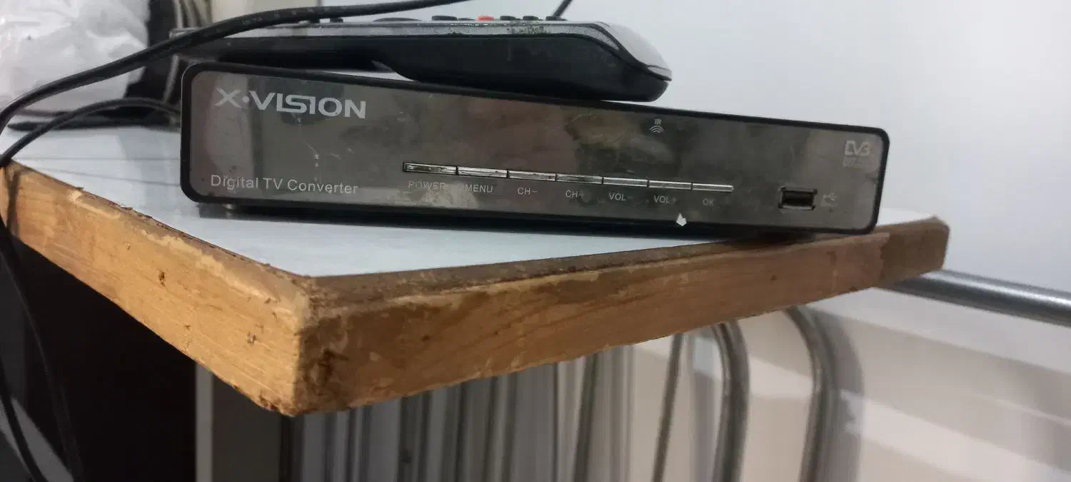 گیرنده دیجیتال ایکس ویژن|تلویزیون و پروژکتور|قم, شاه سید علی|دیوار