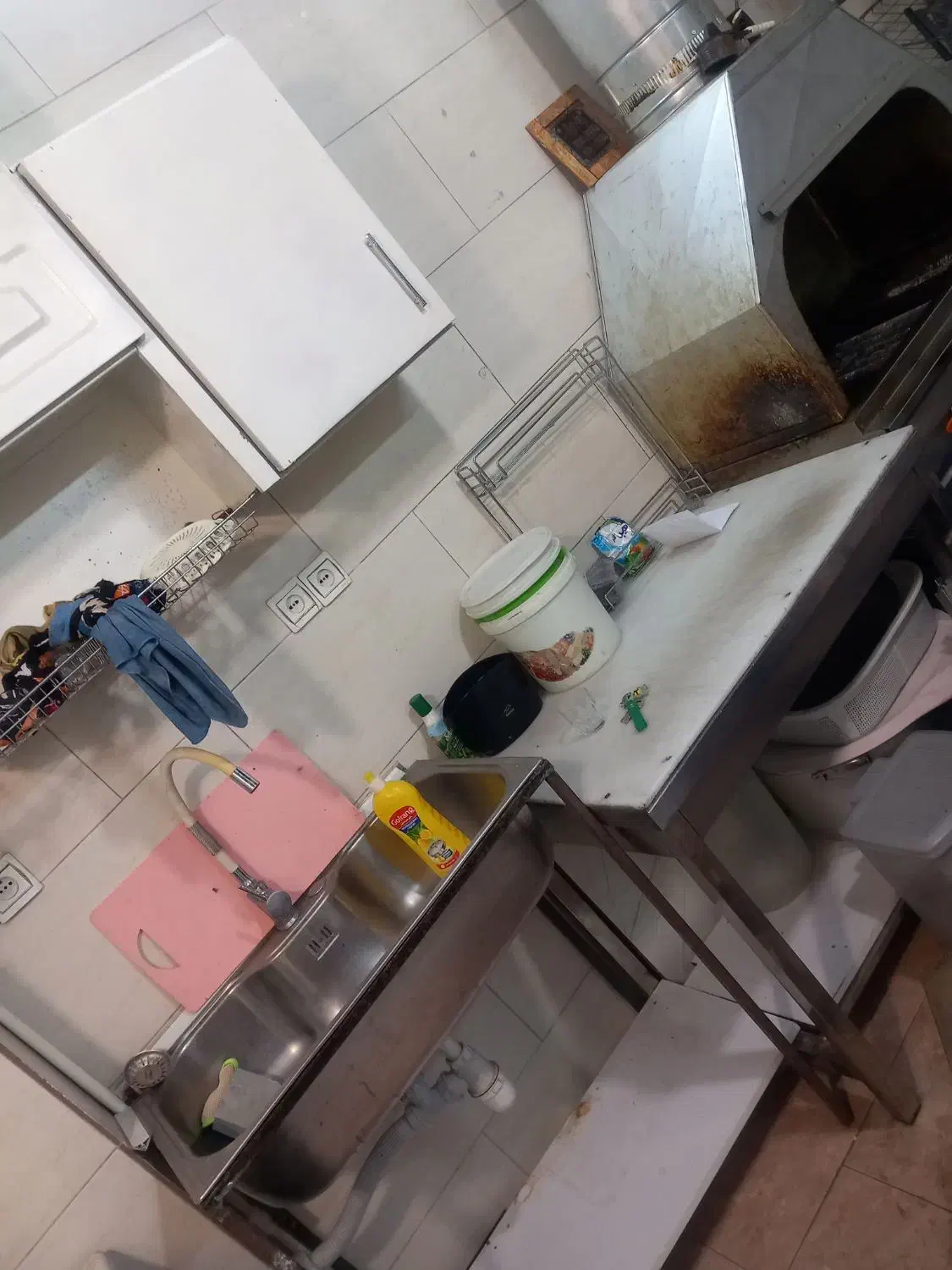 فروش کلیه وسایل کبابی وفکری یکجا|کافی‌شاپ و رستوران|تهران, شوش (باغ آذری)|دیوار