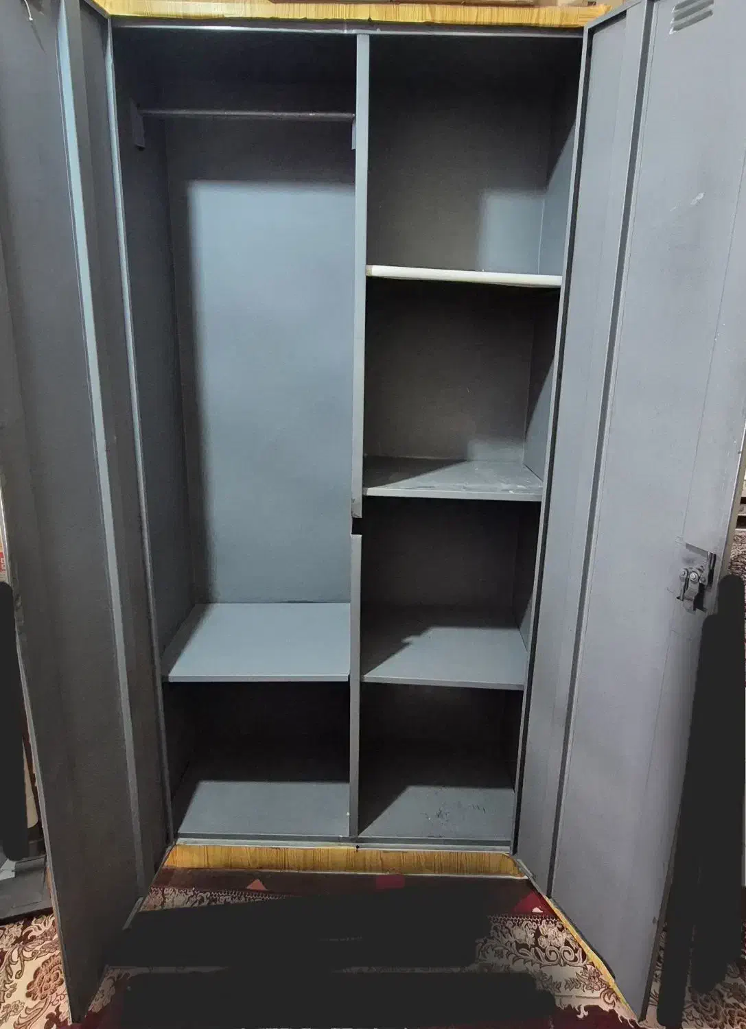 کمد فلزی|جاکفشی، کمد، دراور|اصفهان, ملک‌شهر|دیوار