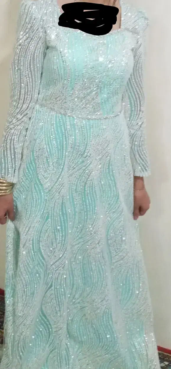 لباس مجلسی|لباس|کبودرآهنگ, |دیوار