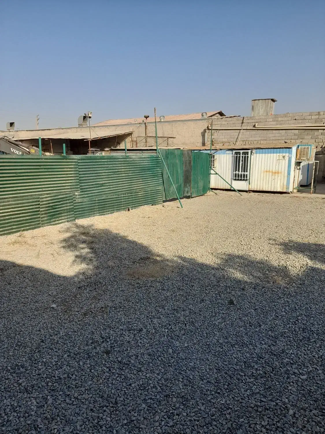 ۸۰۰ متر محوطه روباز جهت اجاره|اجارهٔ دفتر صنعتی، کشاورزی، تجاری|تهران, هفده شهریور|دیوار