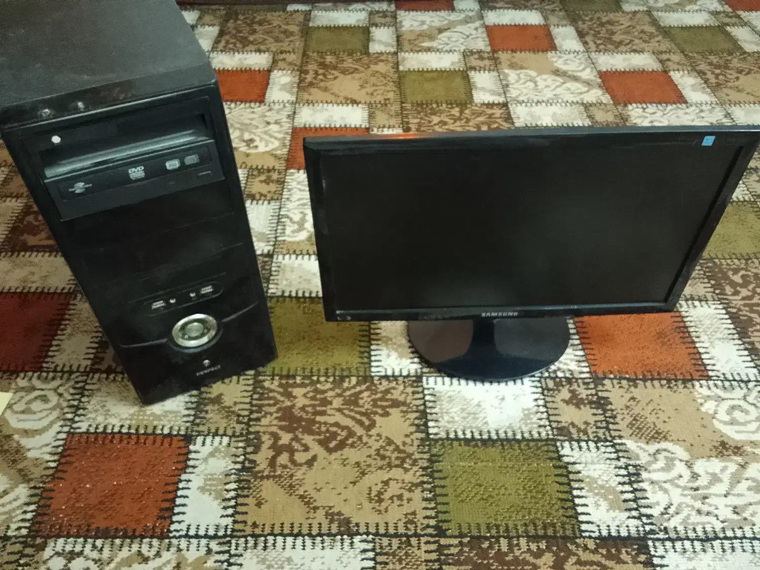 کامپیوتر کامل با مانیتور صفحه تخت 22 اینچ سامسونگ|رایانه رومیزی|آمل, |دیوار