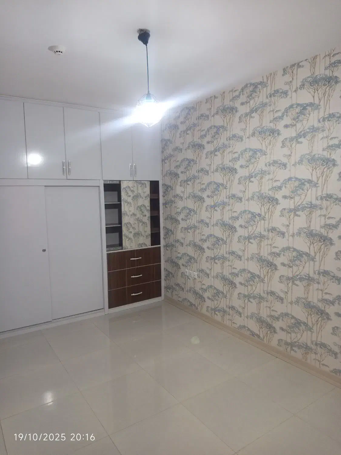 فروش آپارتمان در بهترین لوکیشن هشت بهشت.|فروش آپارتمان|شاهین‌شهر, شهرک هشت بهشت|دیوار