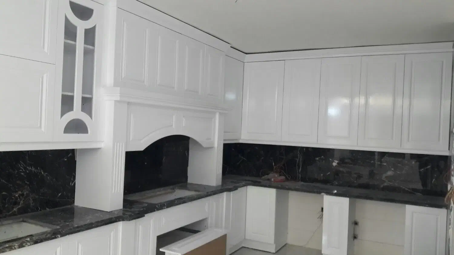 خدمات تخصصی رنگ پلی اورتان سیلر و کیلر و.|خدمات پیشه و مهارت|رامسر, |دیوار