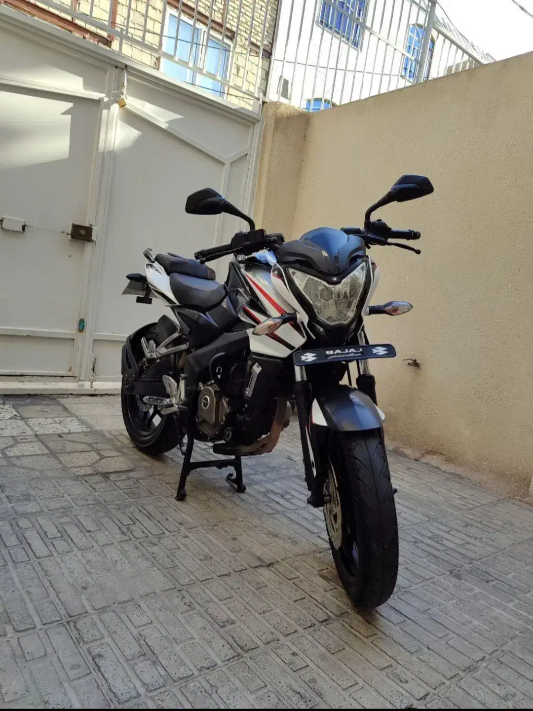 ns 200|موتورسیکلت|کرمانشاه, |دیوار