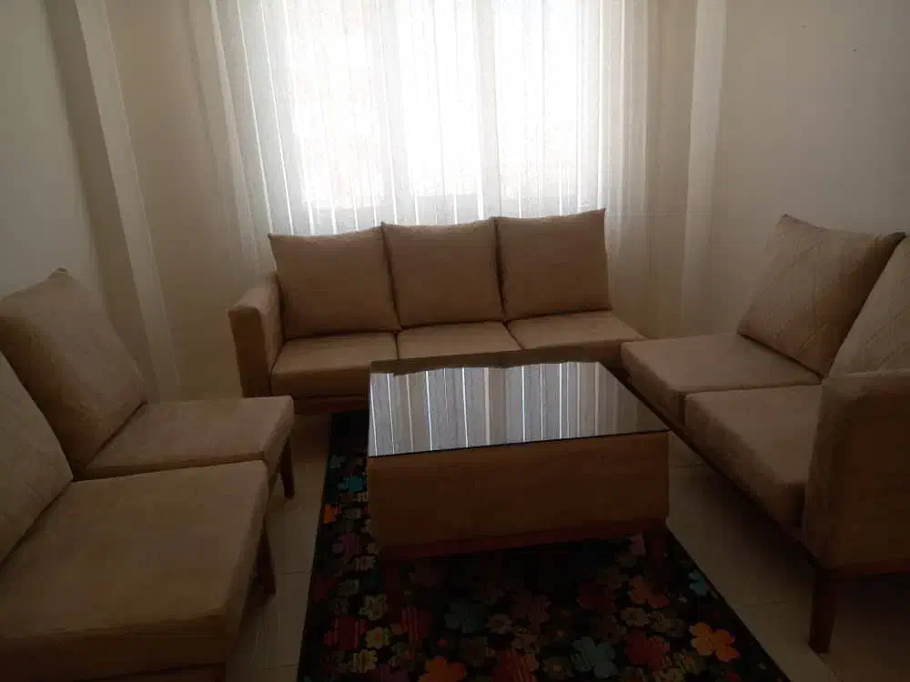 مبلمان هفت نفره با میز جلو مبلی|مبلمان خانگی و میز عسلی|محمدیه-قزوین, |دیوار