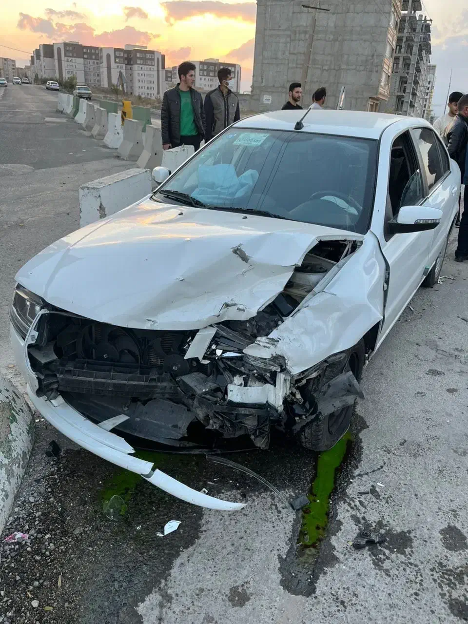 تصادفی سورن پلاس   ۱۴۰۳|خودرو سواری و وانت|اردبیل, |دیوار