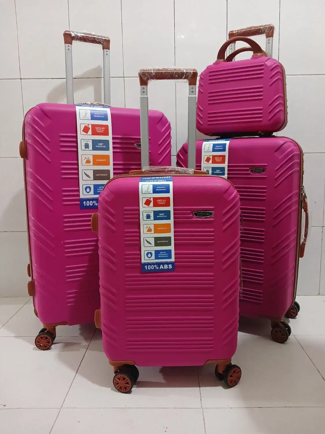 چمدان شرکتی آستر کرم مشکی نوار شکلاتی با کاور آک|کیف، کفش، کمربند|تهران, مظاهری|دیوار