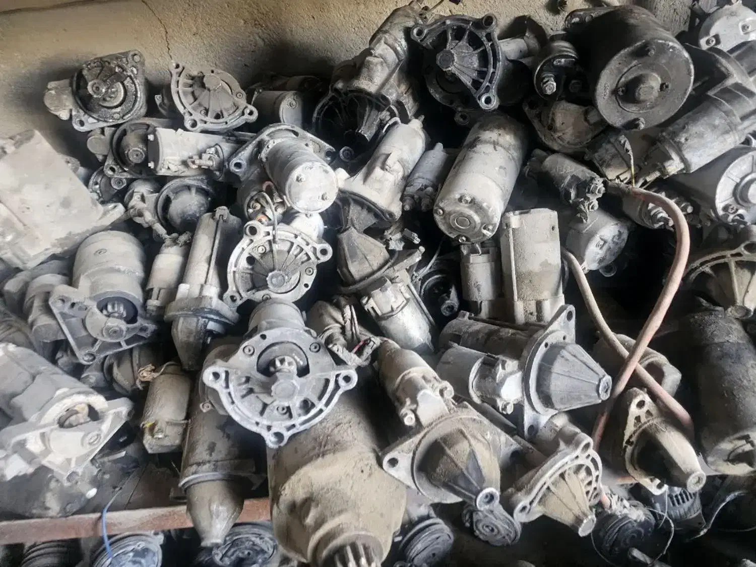 فروش لوازم برقی ، دینام ، استارت و باطری استوک|قطعات یدکی و لوازم جانبی|قم, قلعه صدری|دیوار