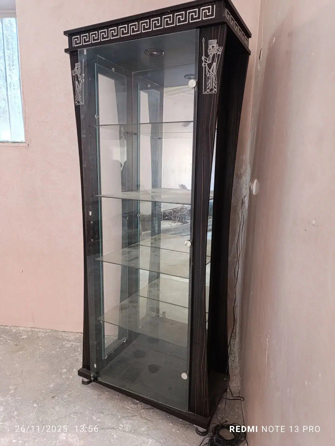 گنجه سالم سالم|بوفه، ویترین، کنسول|مشهد, نیروی هوایی|دیوار