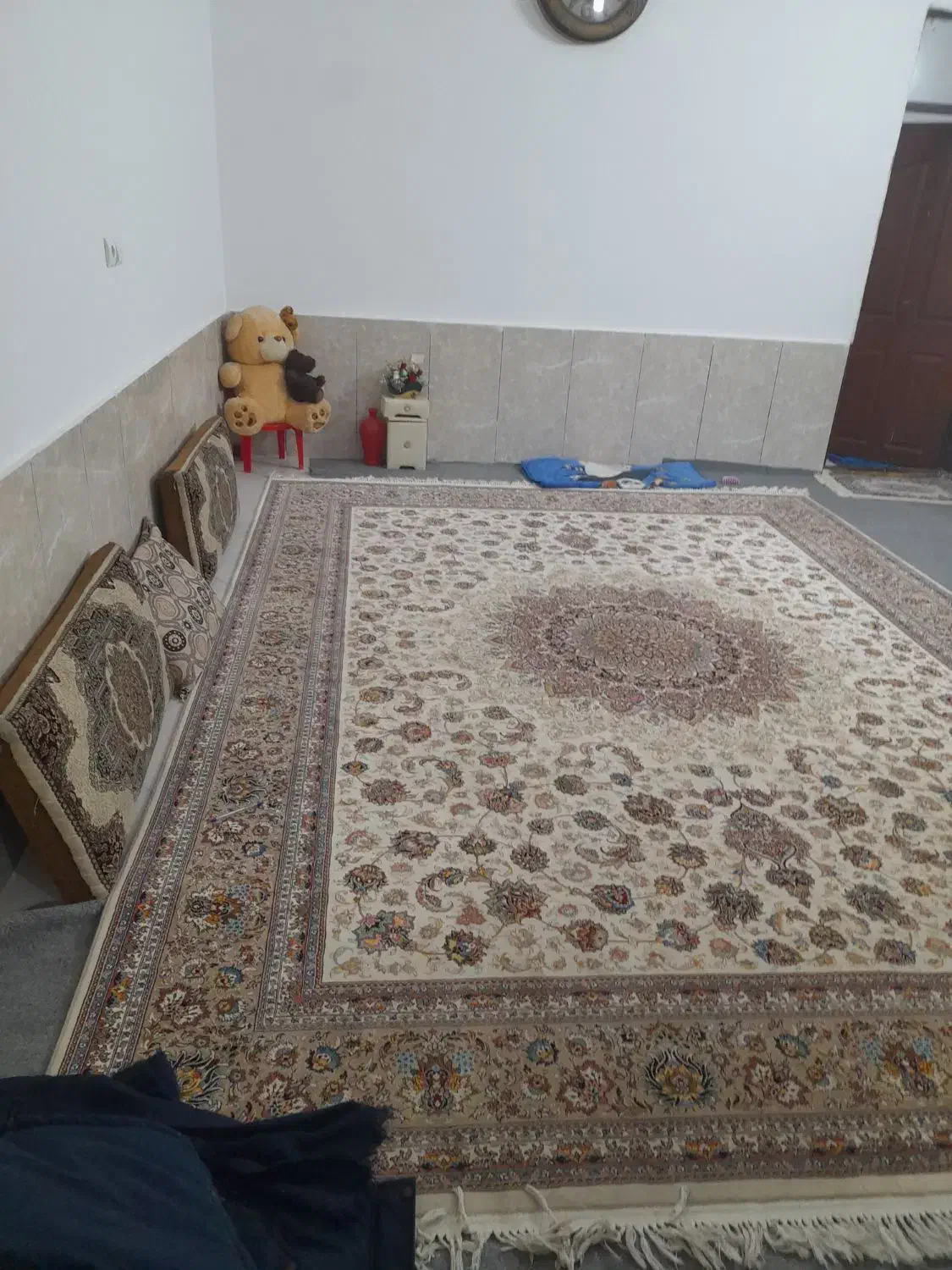 خونه بزرگ وتمیز|اجارهٔ آپارتمان|مشهد, نوید|دیوار