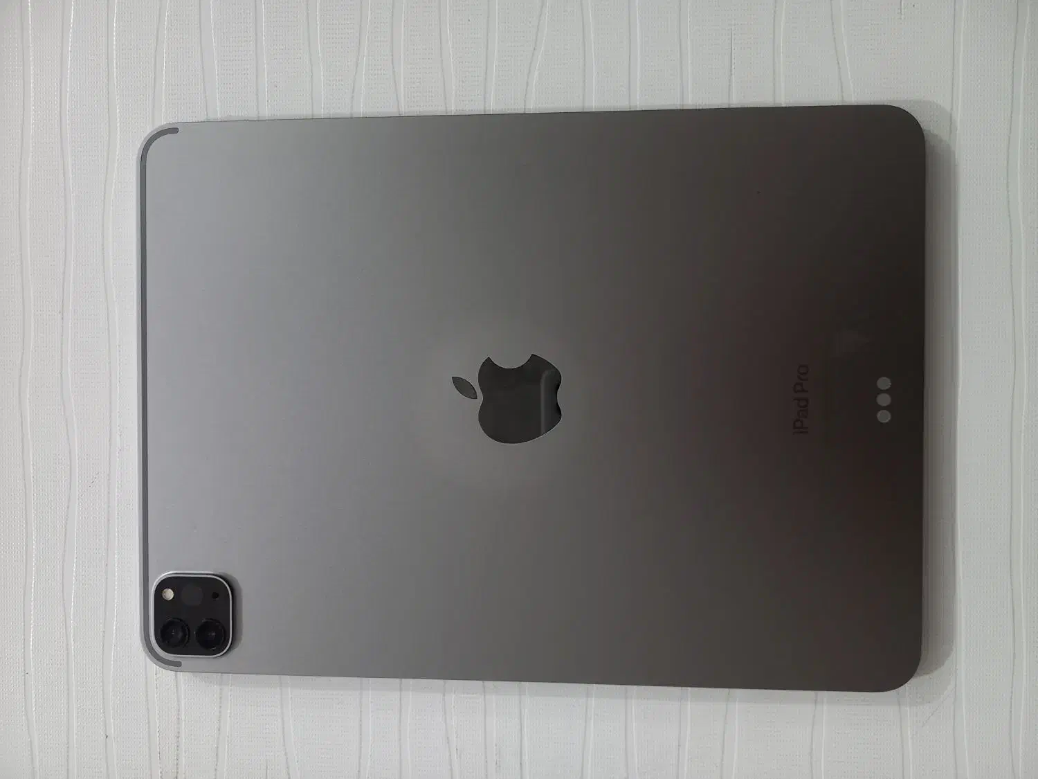 ipad  pro 2022|تبلت|کنگاور, |دیوار