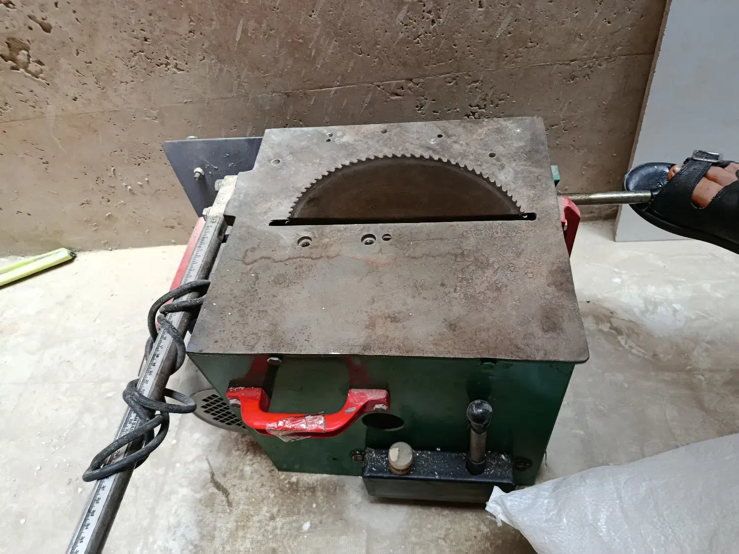 اره آلمینیوم pvc  MDF قطع کن|ابزارآلات|شیراز, زند|دیوار