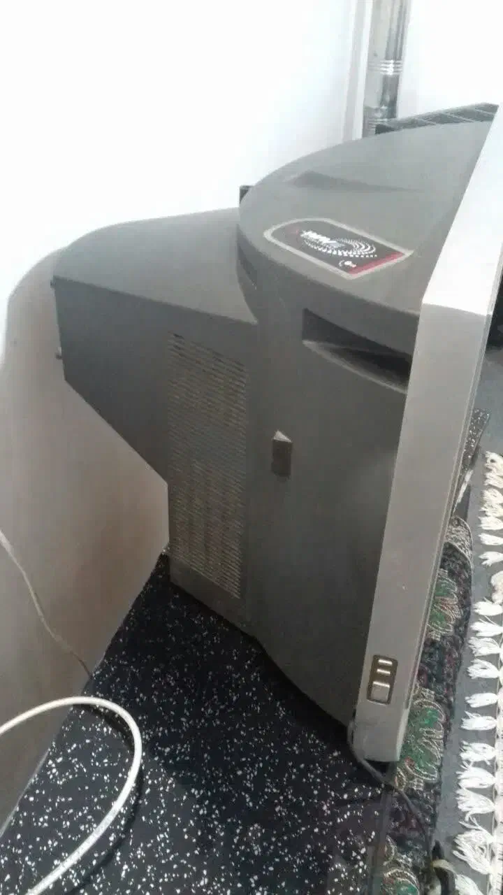 تلوزیون قدیمی ال جی|تلویزیون و پروژکتور|مشهد, ابوذر|دیوار