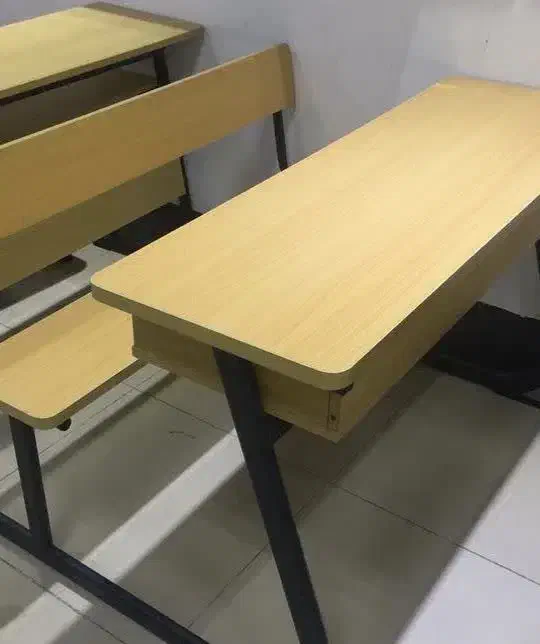 میز و نیمکت مدرسه . کمد و میز آموزگار.از دم اقسلط|صندلی و نیمکت|اهواز, اسلام آباد غربی|دیوار