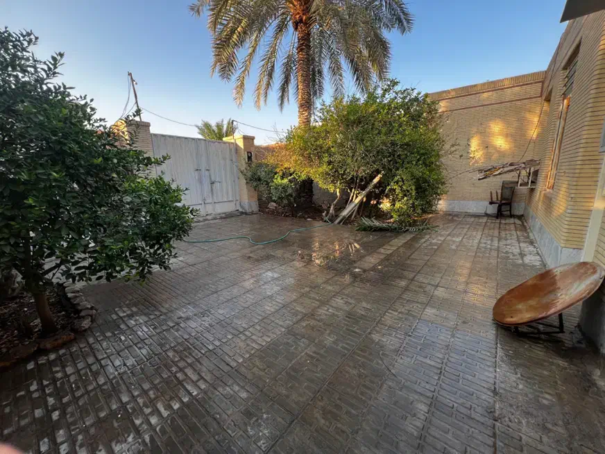 فروش خانه ۱۱ قصبی ۱۶۵ متر زیربنا پروانه دار|فروش خانه و ویلا|جیرفت, |دیوار