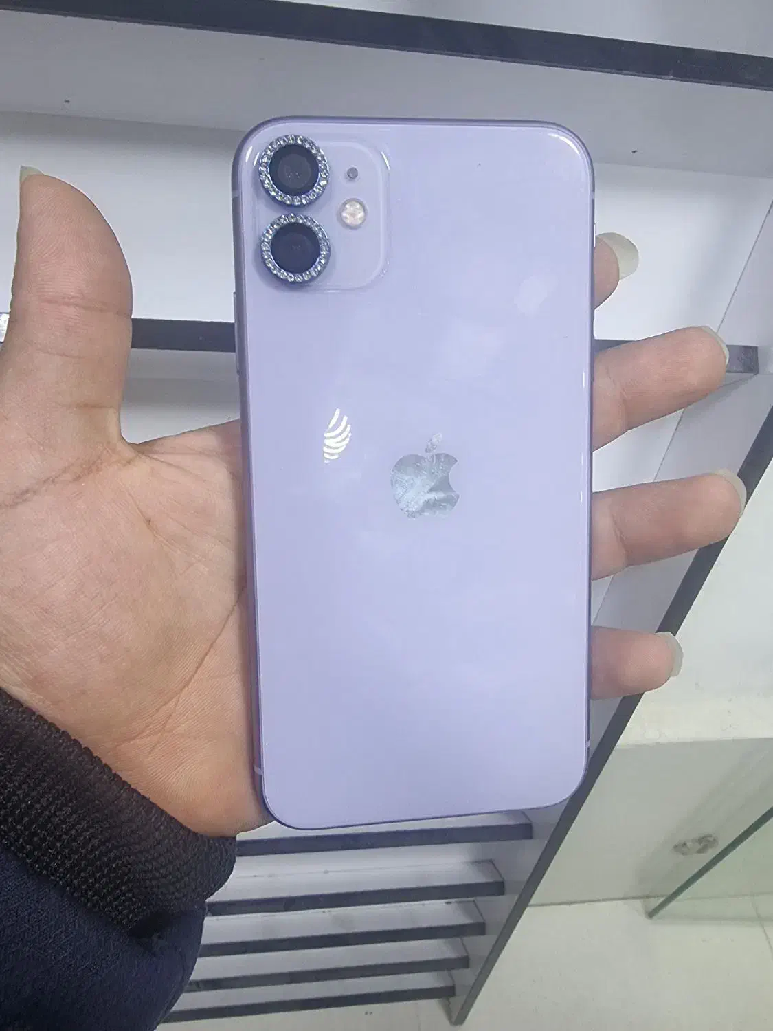 ایفون ۱۱تمیز بدون خط و خش|موبایل|همدان, |دیوار