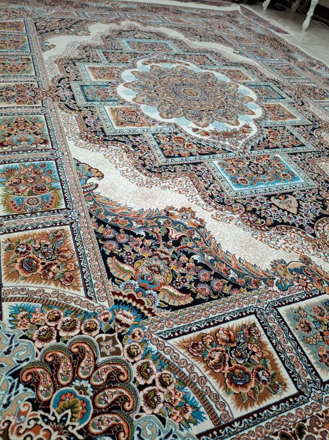 دوعددفرش نه متری وسه عددفرش شش متری|فرش|اردبیل, |دیوار