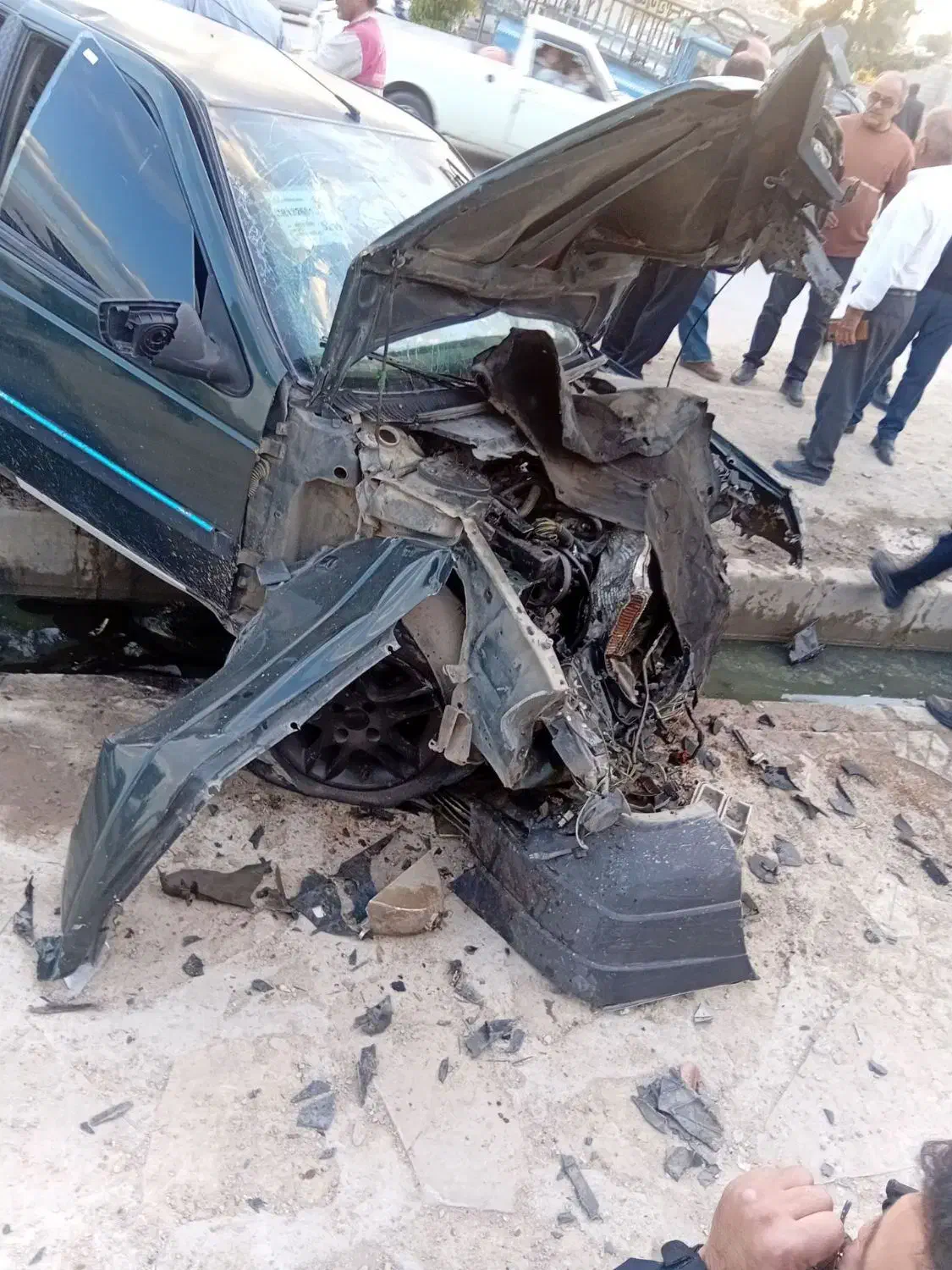 پژو 82تصادفی|خودرو سواری و وانت|دهدشت, |دیوار