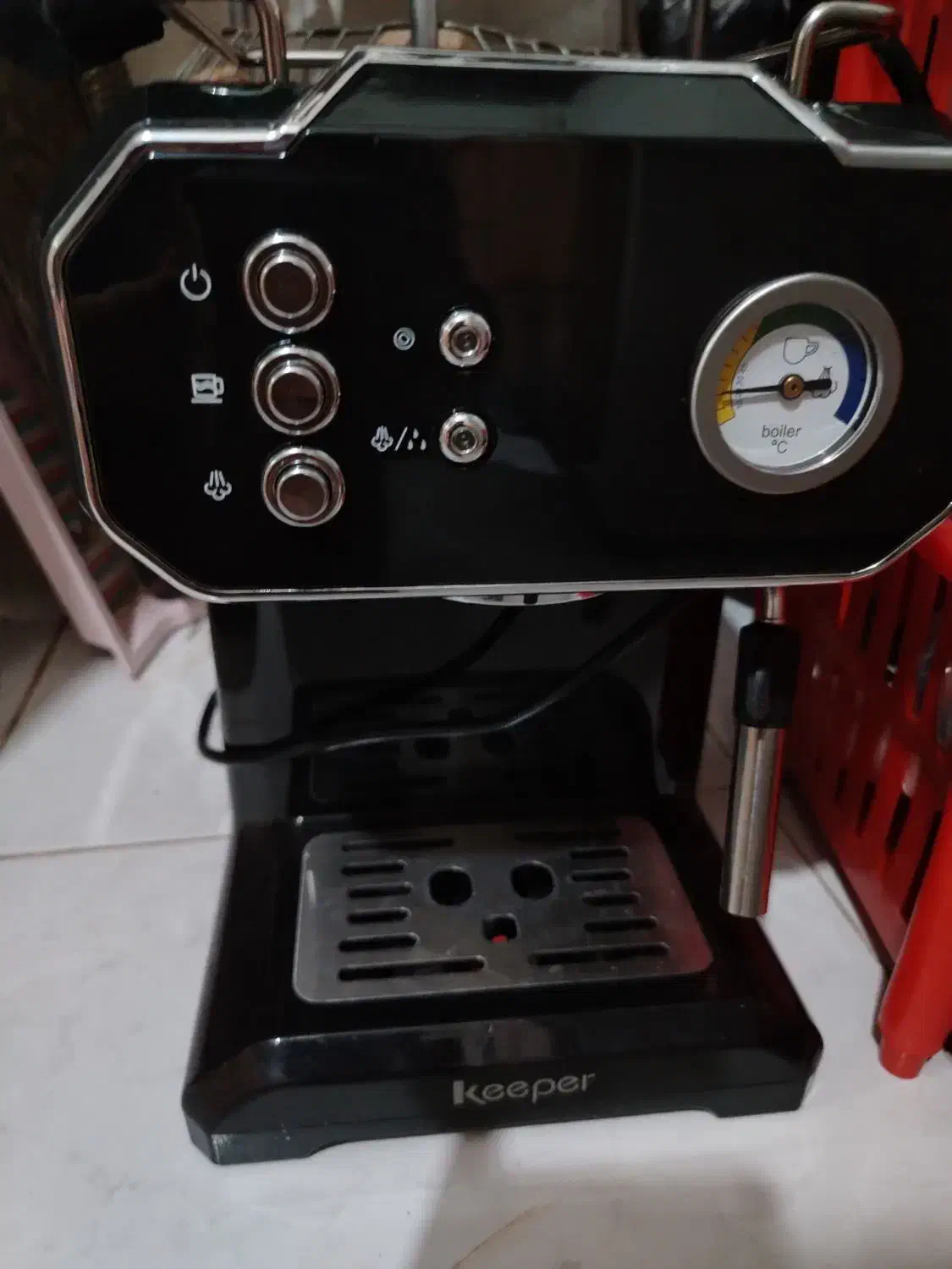 قهوه ساز در حد نو هنوز گارانتی داره|سماور، چایساز، قهوهساز|نجفآباد, گلدشت|دیوار