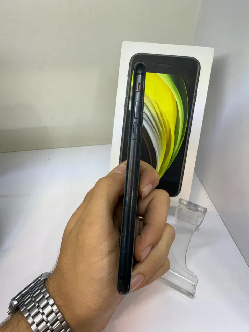 آیفون SE حافظه ۱۲۸ گیگابایت باتری 75%|موبایل|کرج, گوهردشت|دیوار