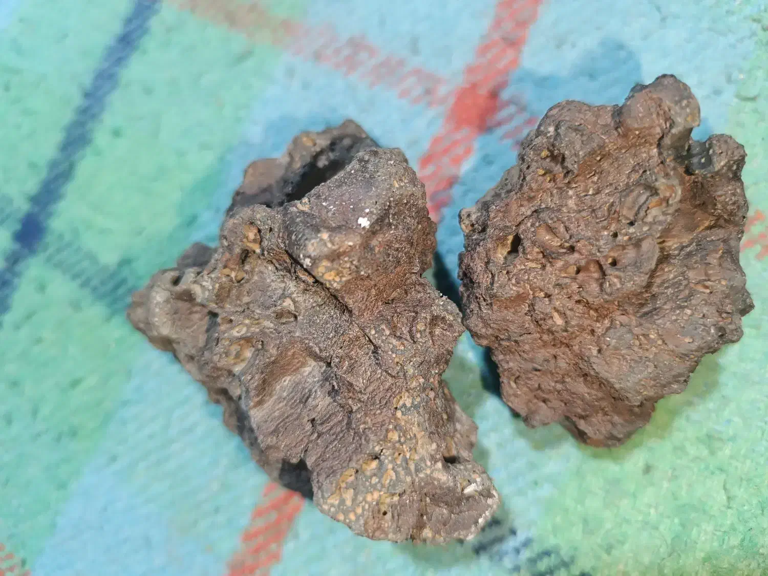 سنگ|کلکسیون و سرگرمی|کوه چنار, |دیوار