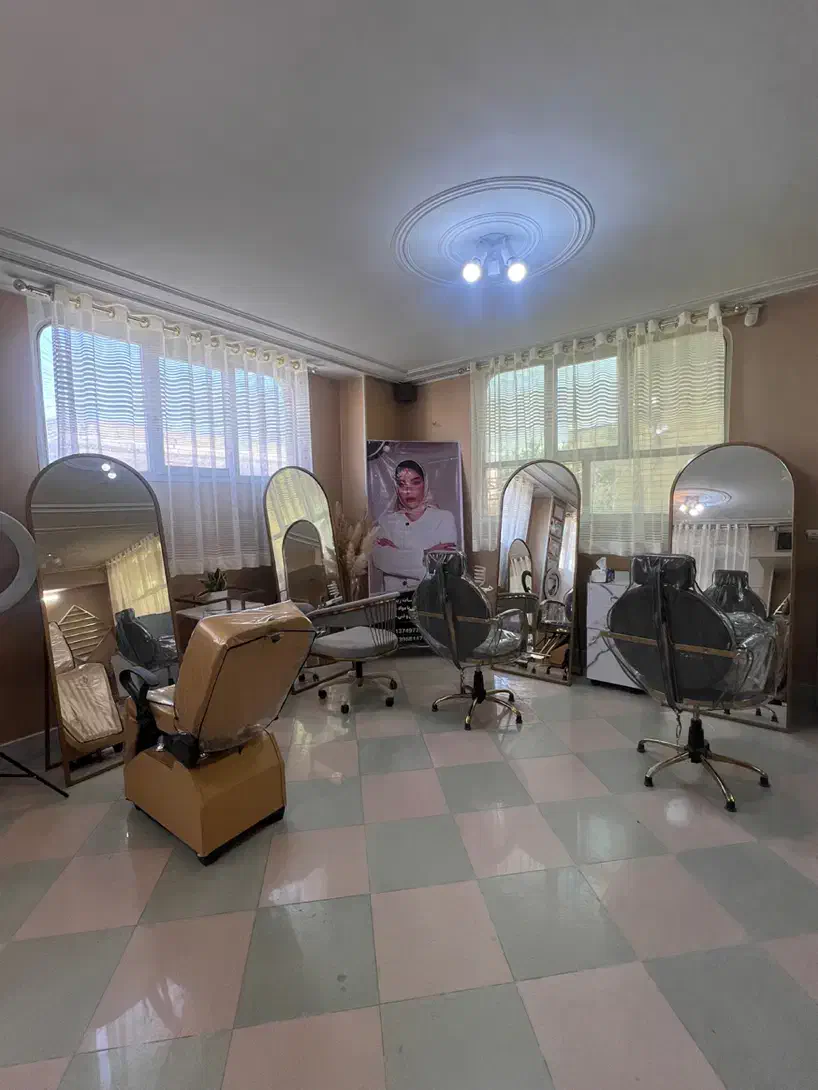 اجاره تمامی لاین های زیبایی|اجارهٔ دفتر کار، اتاق اداری، مطب|اصفهان, ملک|دیوار