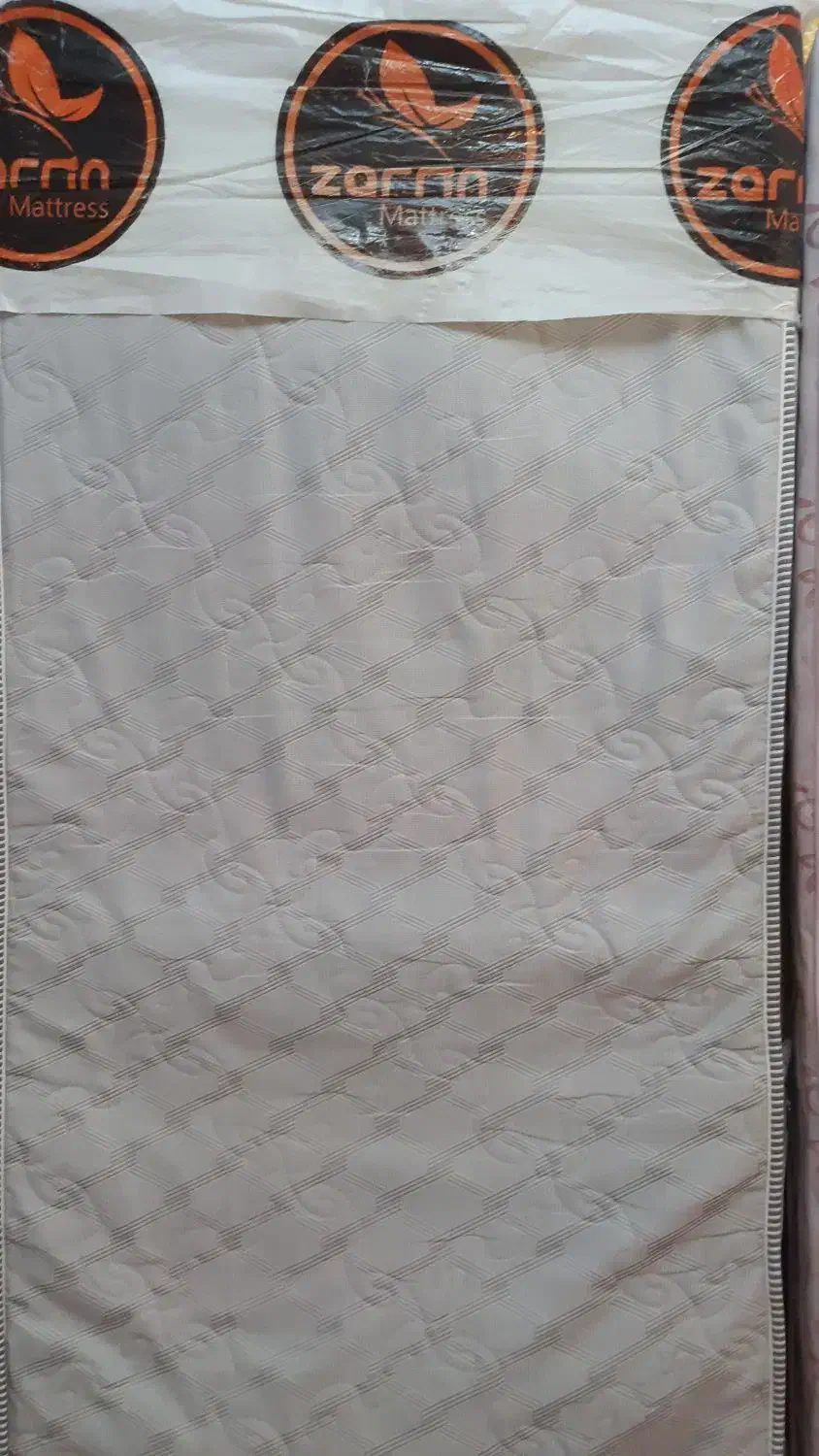 تشک|تشک تختخواب|چاه مبارک, |دیوار